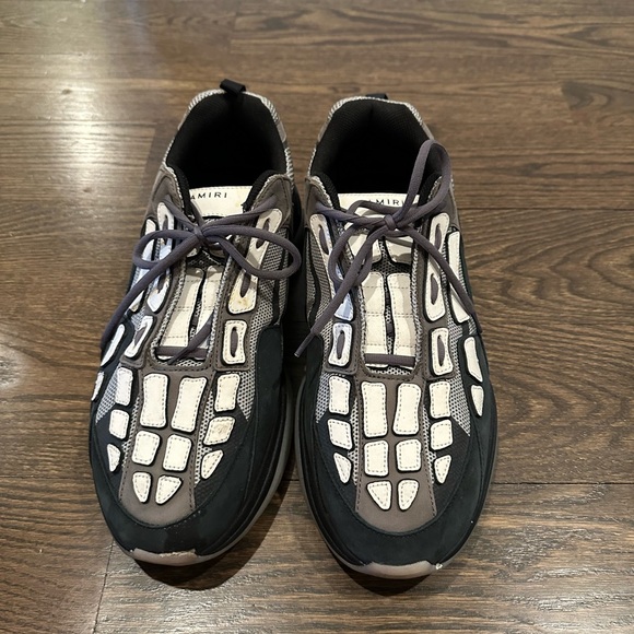 100% Authentic Amiri Bone Runner Sneakers - Picture 2 of 6